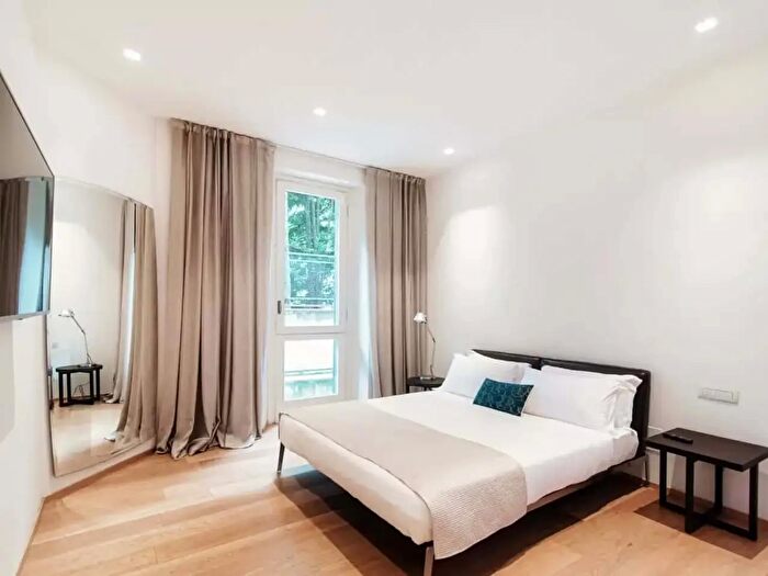 Appartamento monolocale in affitto in Lungo Lario Trento, Como