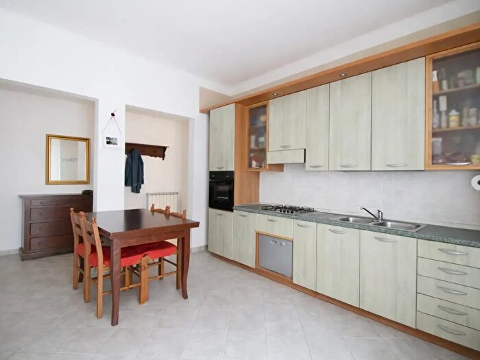 Appartamento trilocale in vendita in Bologna