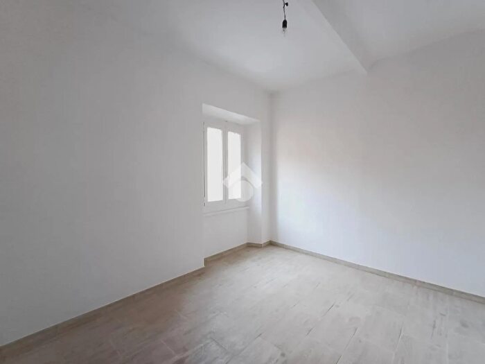 Appartamento trilocale in vendita in Via alla Chiesa, Busalla