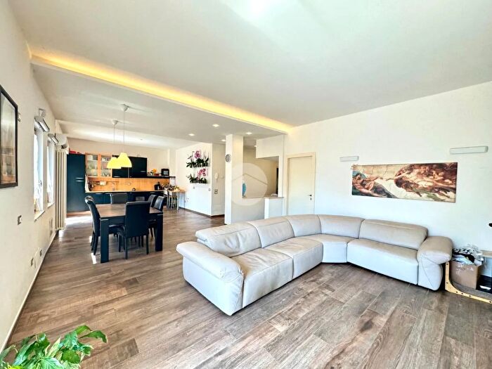 Appartamento quadrilocale in vendita in Via Monte San Michele, San Benedetto Del Tronto