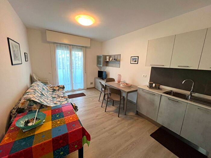Appartamento bilocale in affitto in Calle Shakespeare, Centro, Lignano Sabbiadoro