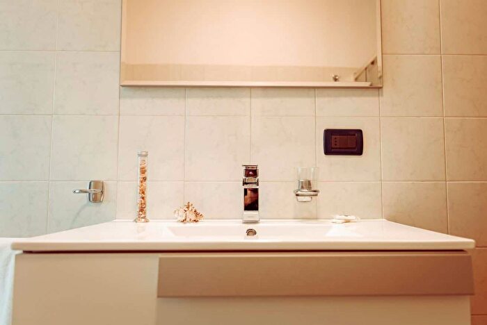 Appartamento monolocale in affitto in Via Cesana, Torino