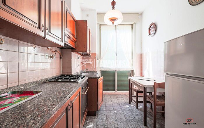 Appartamento con 5 locali in vendita in Via Mario Montanari, Ravenna