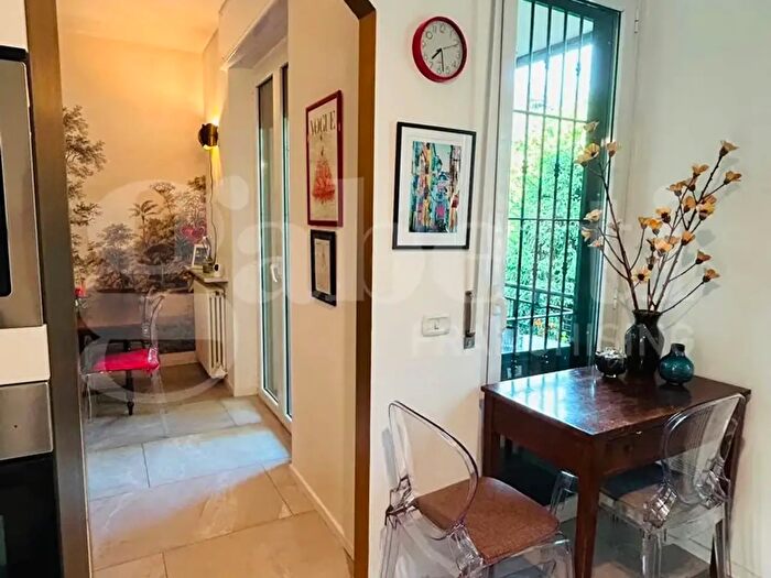 Appartamento trilocale in vendita in Via Privata Cefalonia, Milano