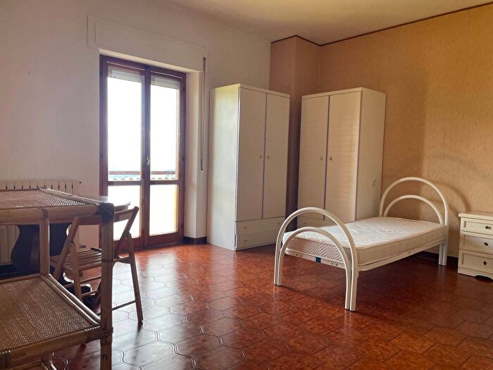 Appartamento con 5 locali in affitto in Via Le Mosse, Centro, Camerino