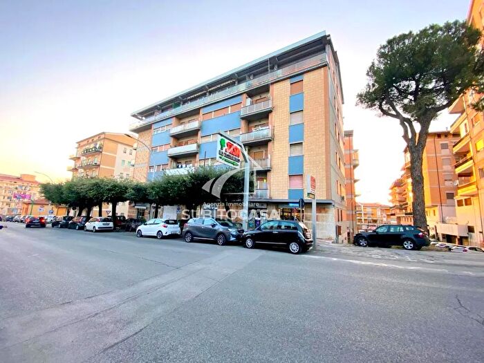 Appartamento trilocale in vendita in Viale XXIV Maggio Campobasso Cb, Campobasso