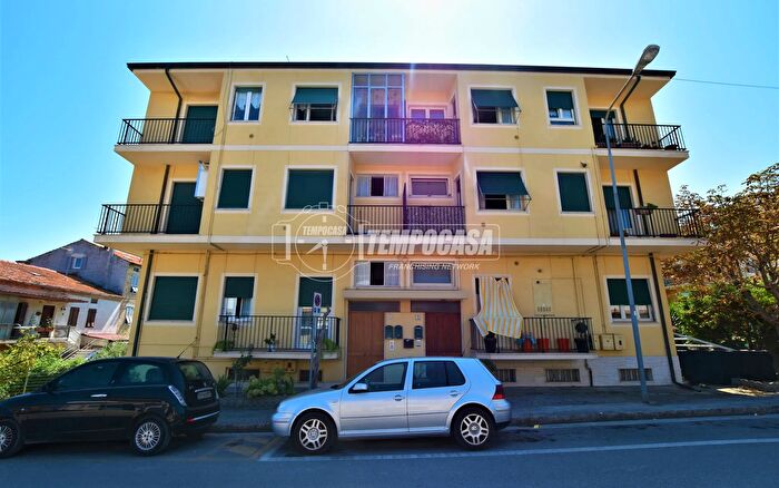 Appartamento quadrilocale in vendita in Via Gino Nibbi, Porto San Giorgio