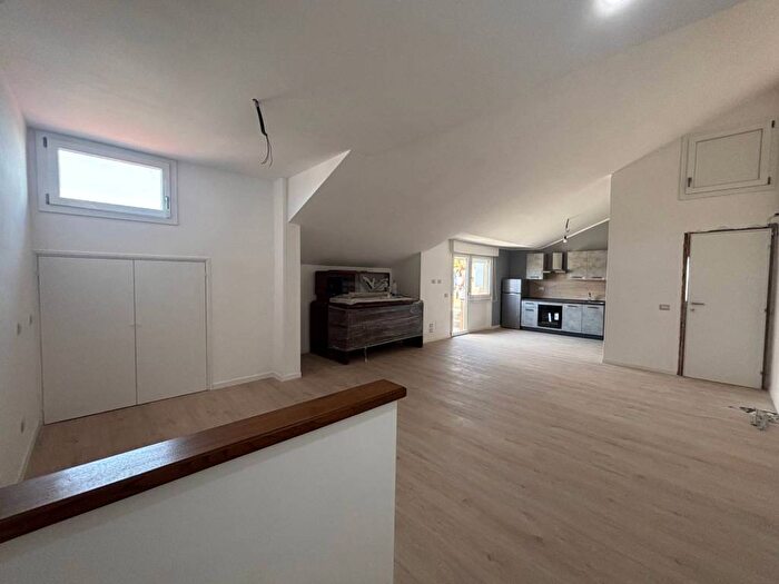 Casa monolocale in affitto in Via San Michele, Centro, Morlupo