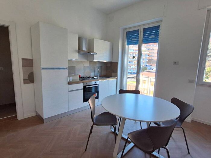 Appartamento monolocale in affitto in Via Valerio Laspro, Carmine Alto, Salerno