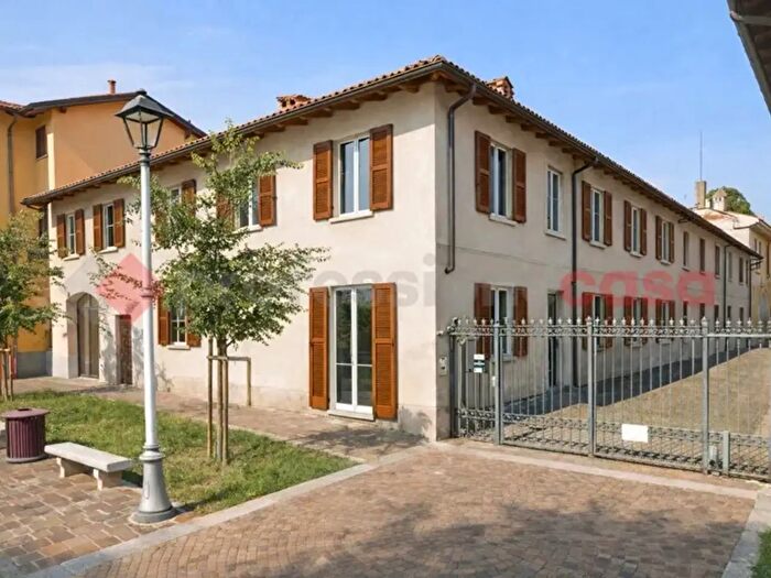 Appartamento trilocale in vendita in Piazza Vittorio Emanuele II, Nerviano