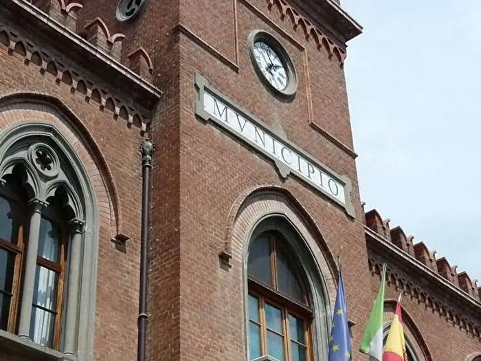 Casa con 20 locali in vendita in Rivanazzano