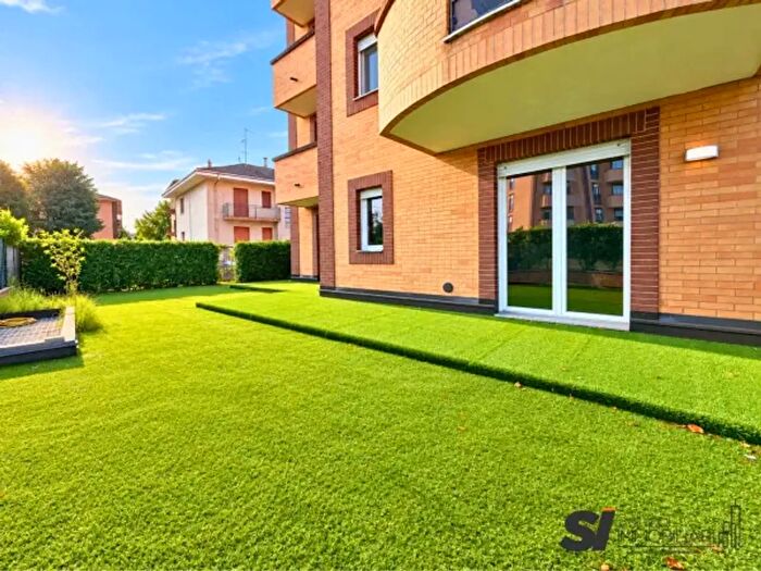 Appartamento trilocale in vendita in Via delle Rosette, Novara