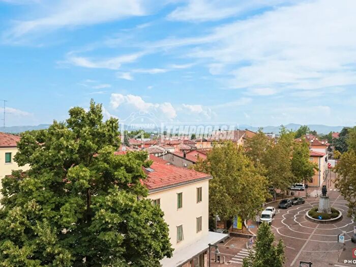 Appartamento con 5 locali in vendita in Via XXV Aprile, Anzola Dell'Emilia