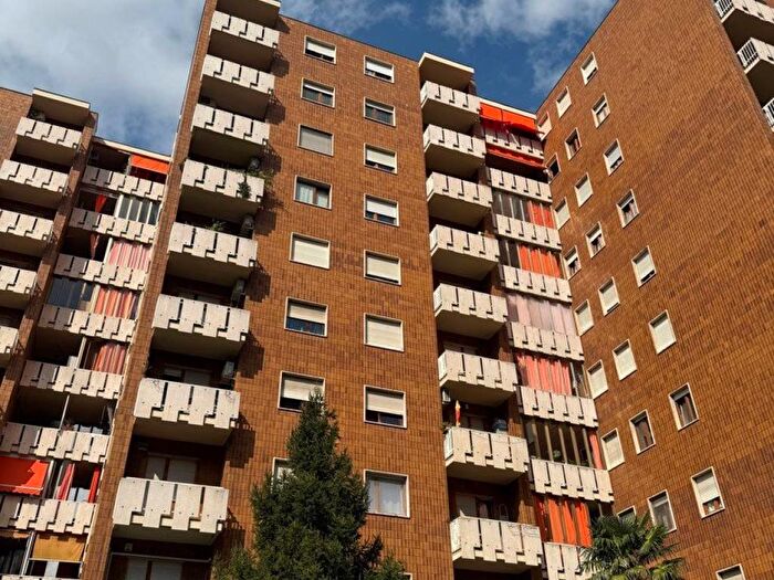 Appartamento quadrilocale in affitto in Via Panizza, Città Giardino, Torino