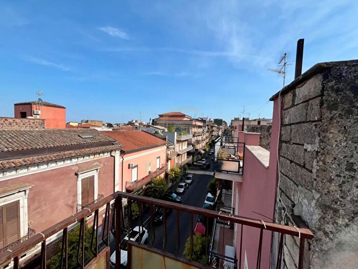 Appartamento trilocale in vendita in Via Giacomo Matteotti, Misterbianco