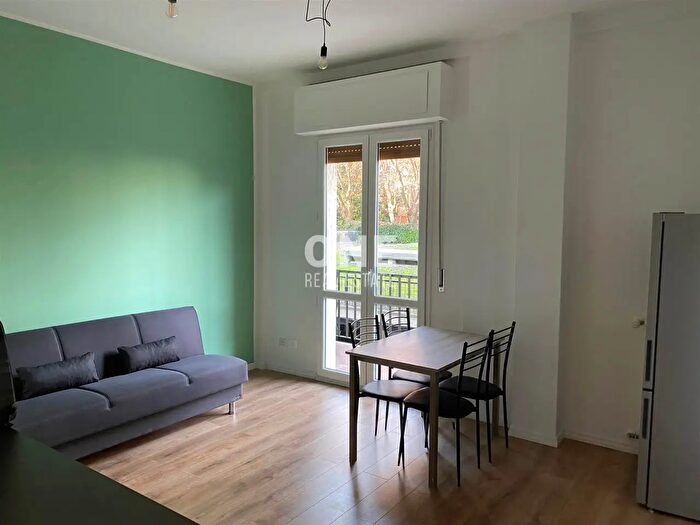 Appartamento bilocale in affitto in Via Pordenone, Milano