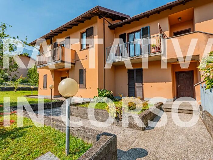 Appartamento bilocale in vendita in Via Case Nuove, Colico