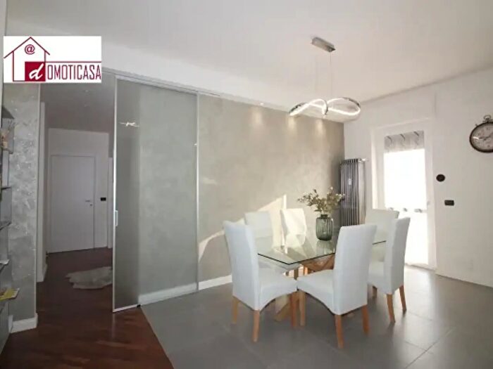 Appartamento trilocale in vendita in Corso Palestro Maggio, Vercelli