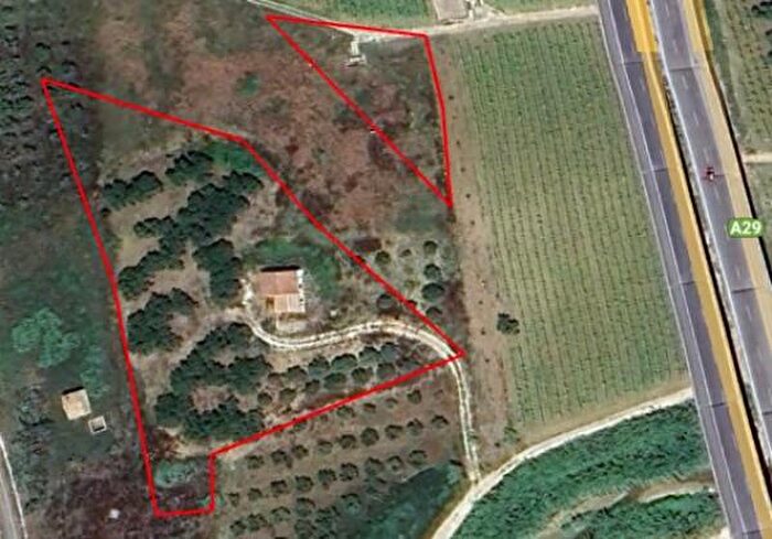 Casa quadrilocale in vendita in Contrada Ginisara, Castellammare Del Golfo