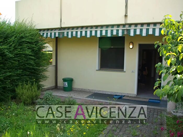 Casa quadrilocale in vendita in Via Molini, Cervarese Santa Croce