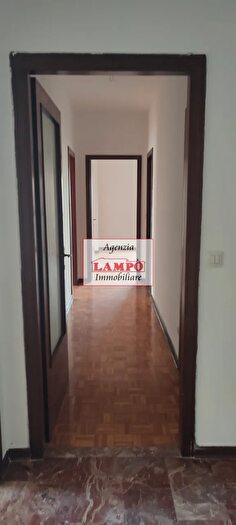 Appartamento trilocale in vendita in Via Palestro, Padova
