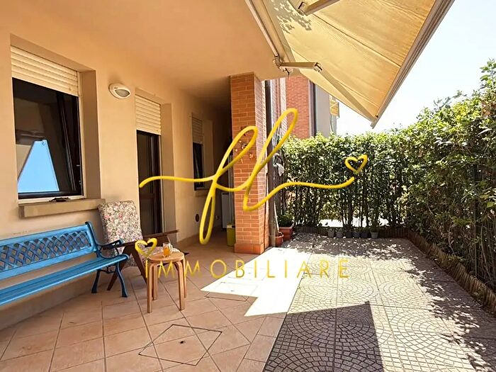 Appartamento trilocale in vendita in Cecina