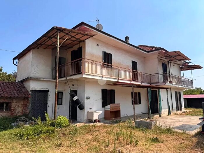Casa con 7 locali in vendita in Via Alfieri, Rivalta Di Torino