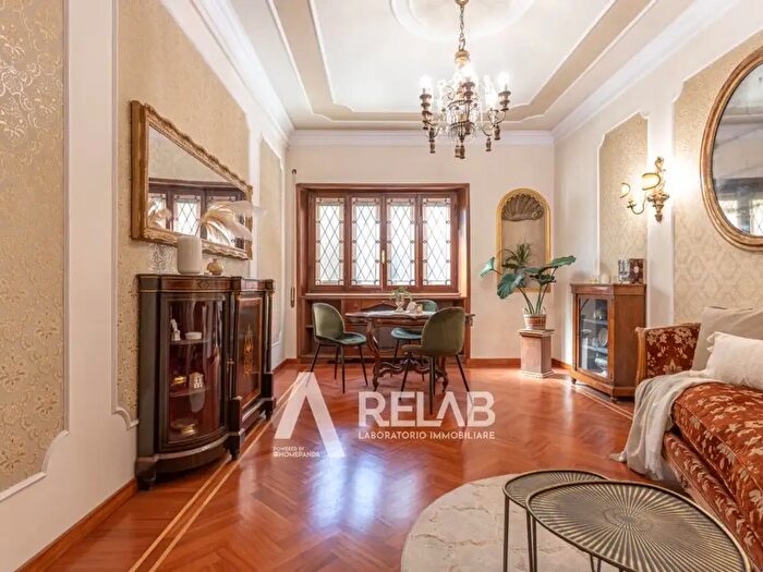 Case in Vendita e in Affitto - 3