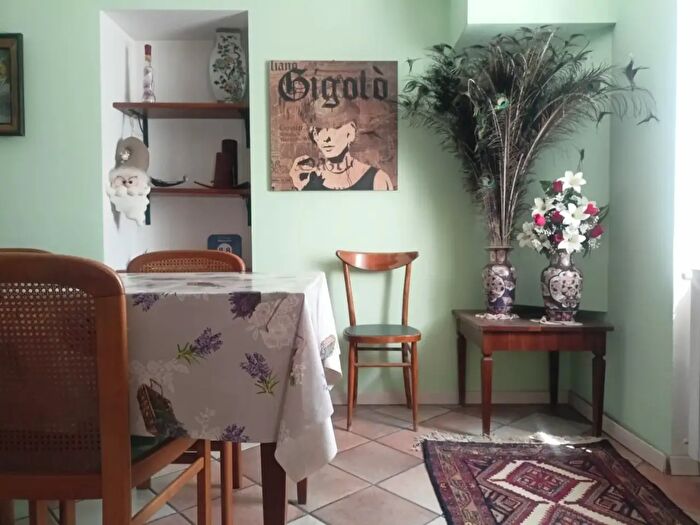 Appartamento con 5 locali in vendita in Str del Cantone, Vigolzone