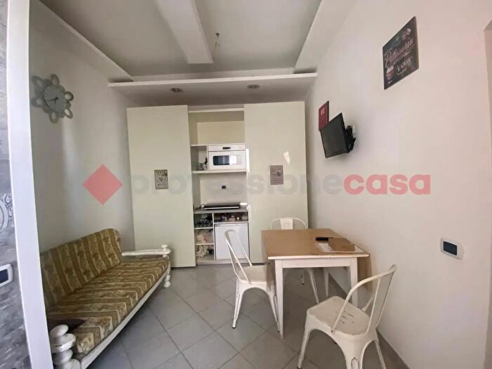 Appartamento monolocale in affitto in Empoli