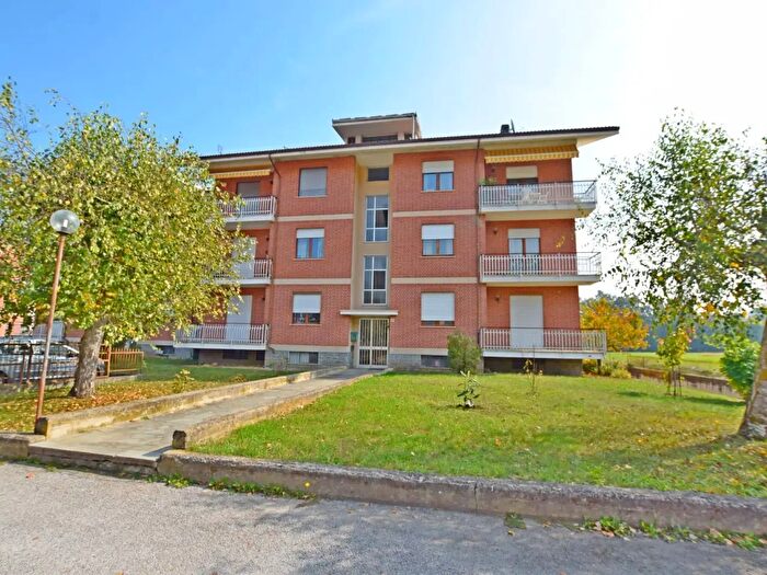 Appartamento quadrilocale in vendita in Via San Bernolfo, Mondovi