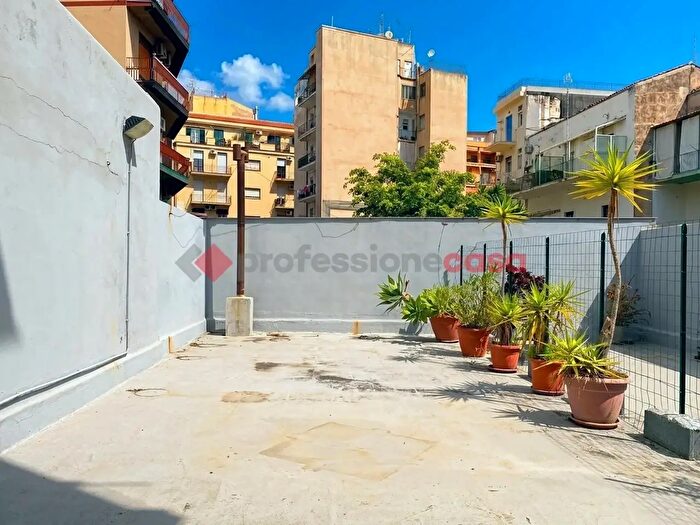 Appartamento quadrilocale in vendita in Via Balduino, Catania
