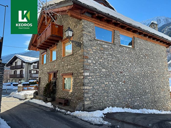 Casa con 5 locali in vendita in Via della Rimembranza, Morgex