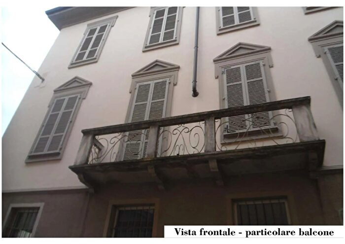 Appartamento quadrilocale in vendita in Piacenza