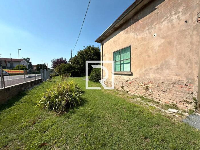 Appartamento trilocale in vendita in Via Borse, Alfonsine