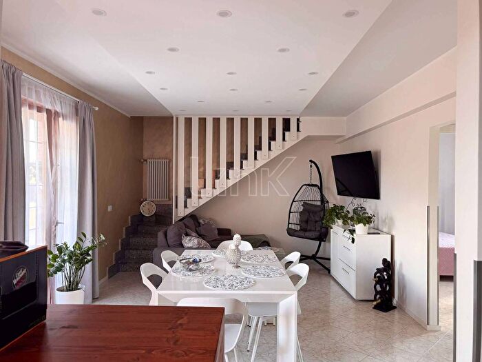 Casa quadrilocale in affitto in viale Tevere, Tor San Lorenzo Nuova California, Ardea