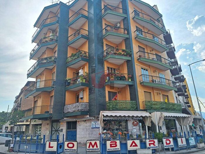 Appartamento trilocale in affitto in Via Almerico Meomartini, Sala Mellusi, Benevento