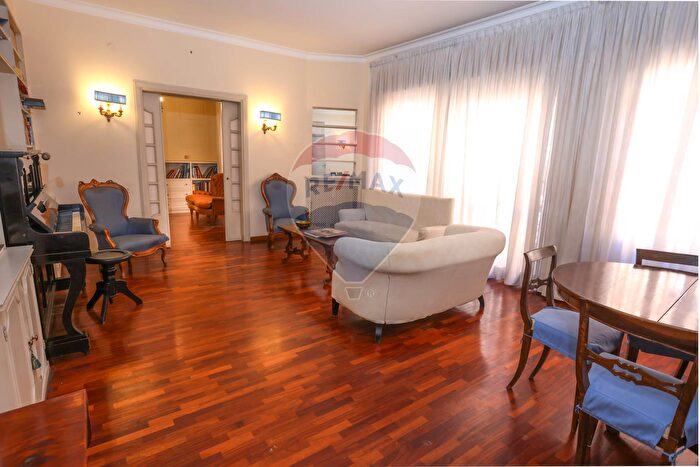 Appartamento con 5 locali in vendita in Via Girolamo Segato, Roma