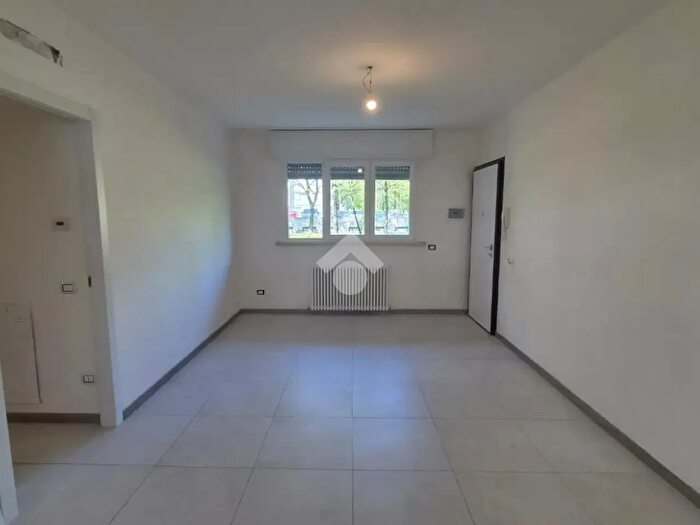 Appartamento trilocale in vendita in Via Via De Gasperi, Reggio Emilia