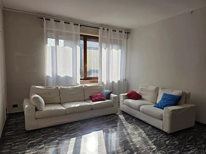 Appartamento con 5 locali in vendita in Verona