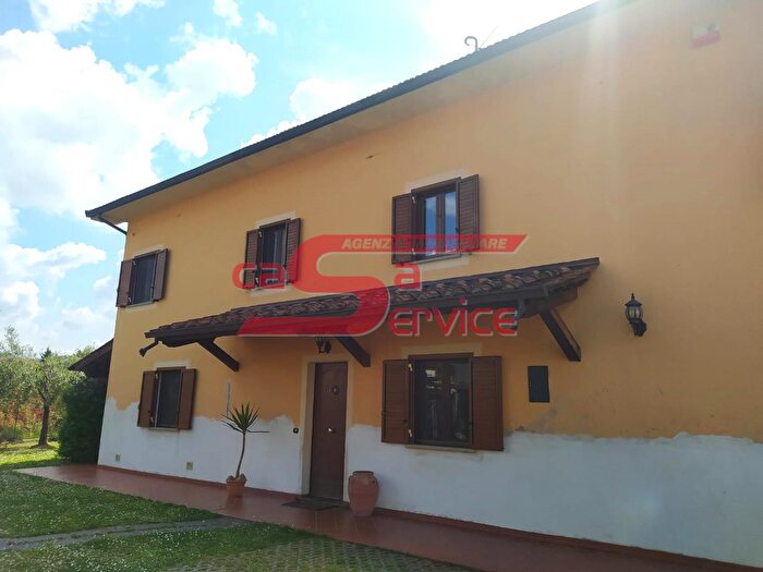 Casa con 9 locali in vendita in Affaello Orlandini, Monsummano Terme