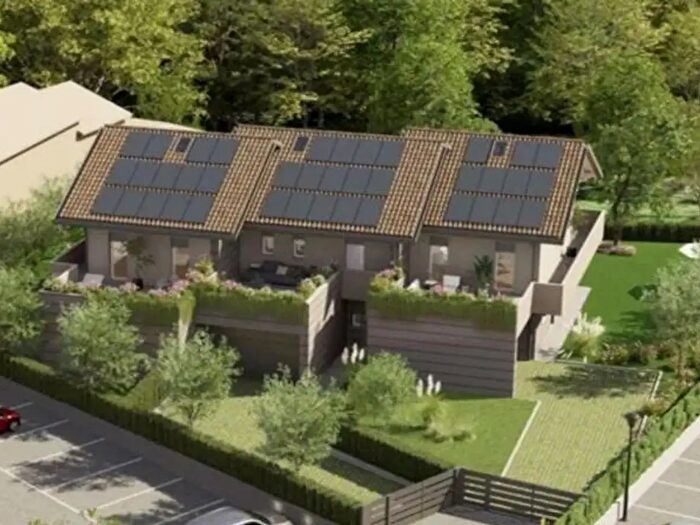 Casa con 5 locali in vendita in Cadorago