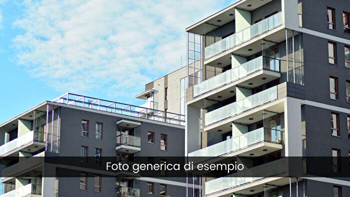 Appartamento quadrilocale in vendita in Viale Buon Pastore, Modena