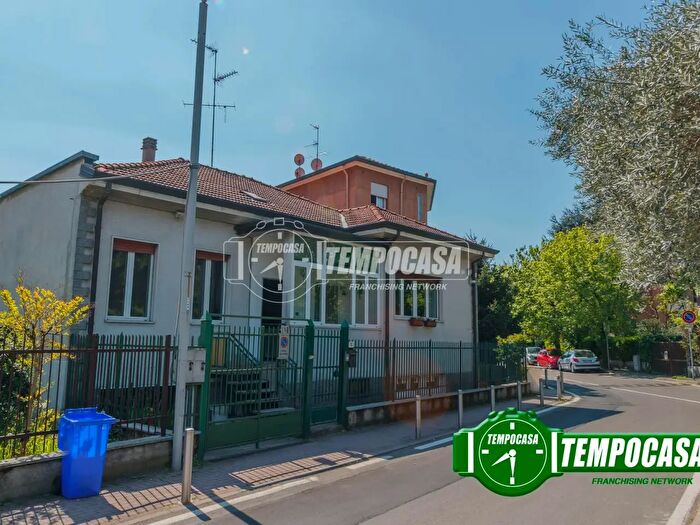 Casa bilocale in vendita in Via Gabriele dAnnunzio, Pero