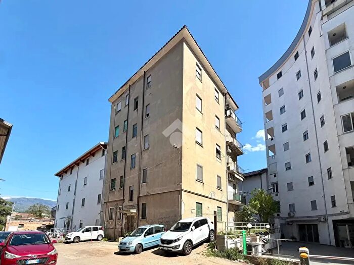 Appartamento bilocale in vendita in Via Padre Martino Maria Milito, Cosenza