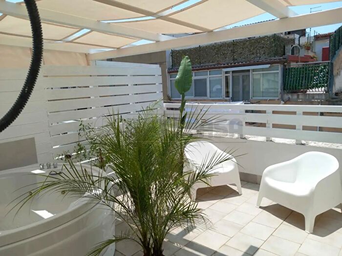 Appartamento quadrilocale in vendita in Via Gorizia, Siracusa