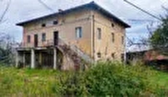 Casa con 15 locali in vendita in Pian della Pieve MC Italia Pian della Pieve Cingoli, Cingoli