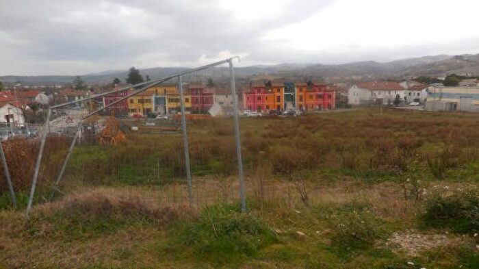 Appartamento con 6 locali in vendita in Jesi