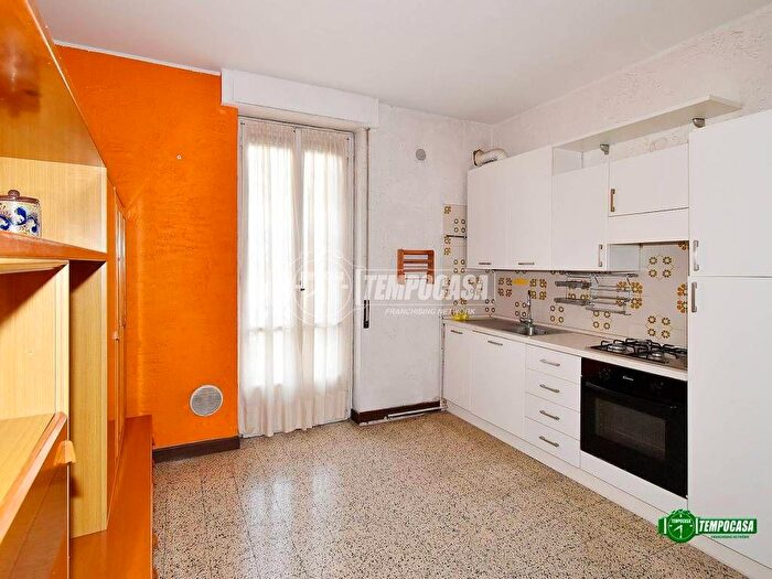 Appartamento bilocale in vendita in Milano