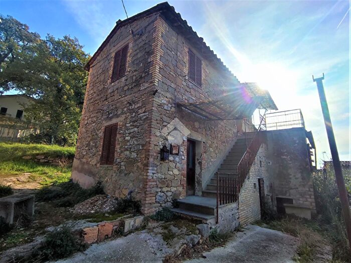 Casa trilocale in vendita in Via del Fersinone, Perugia